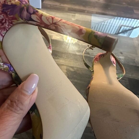 Express Floral Strappy Heels - Multicolor - Picture 6 of 9